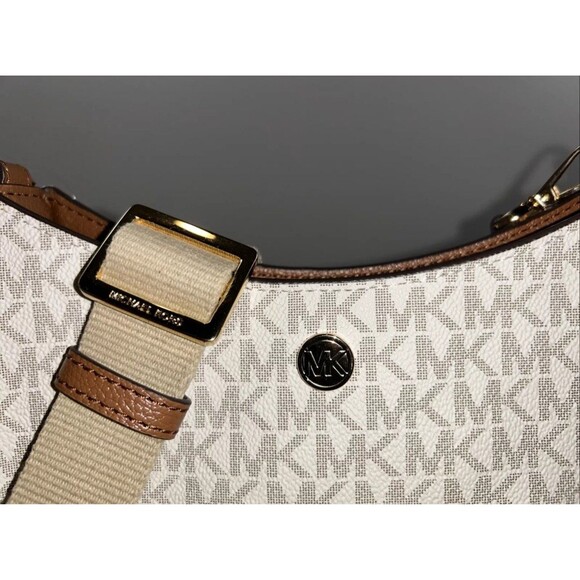 MICHAEL KORS Briley Small‎ Logo Messenger Shoulder Bag - Vanilla NWOT - Picture 5 of 12